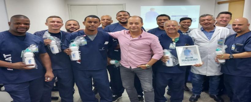 Unidades hospitalares do estado comemoram o Dia do Maqueiro