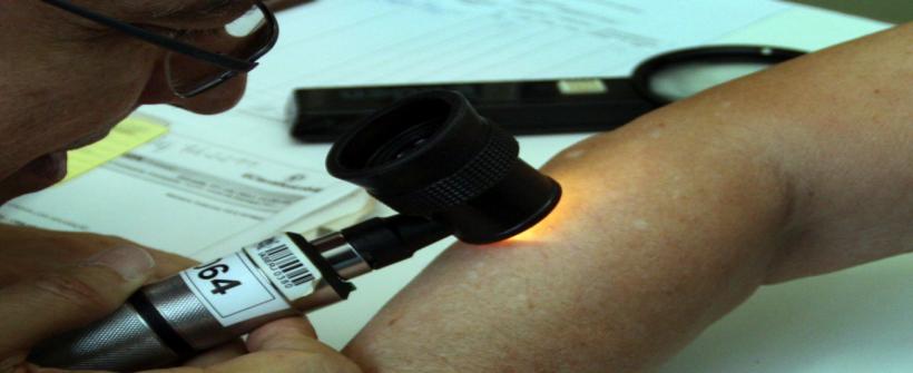 No Dia Mundial de Combate à Osteoporose, entenda como se prevenir da doença