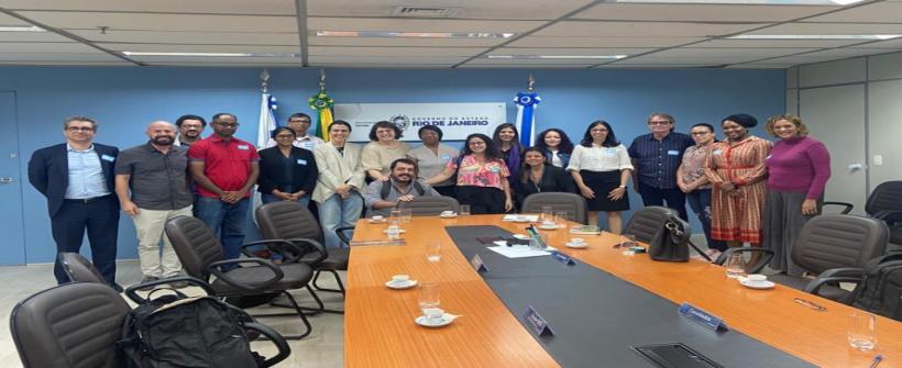 Representantes da Guiana visitam SES-RJ para conhecer trabalho desenvolvido na área da saúde mental