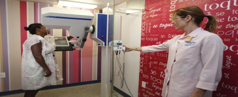 SES-RJ estende atendimento do mamógrafo móvel na Ilha do Governador