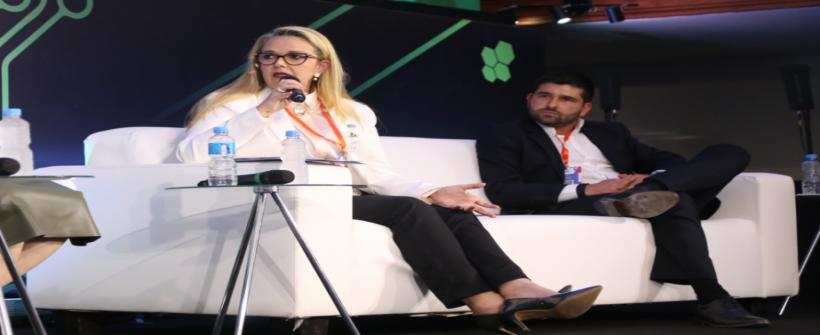 Secretária alerta que sistema de saúde deve se preparar rapidamente para o envelhecimento da população 