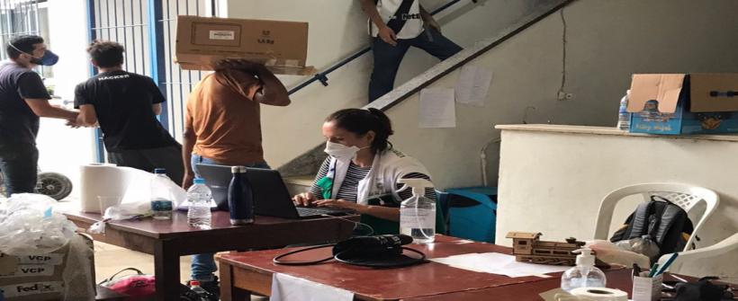 Secretário de Saúde acompanha trabalho da Vigilância Estadual em abrigos em Petrópolis