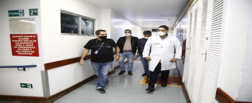 Secretário de Saúde anuncia retomada dos Hospitais de Traumatologia e Ortopedia Baixada e Dona Lindu