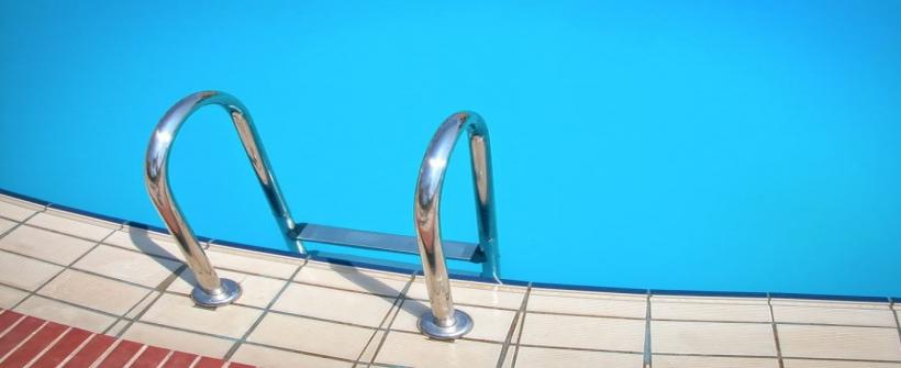 Secretaria de Estado de Saúde alerta para riscos de acidentes ao mergulhar em águas rasas