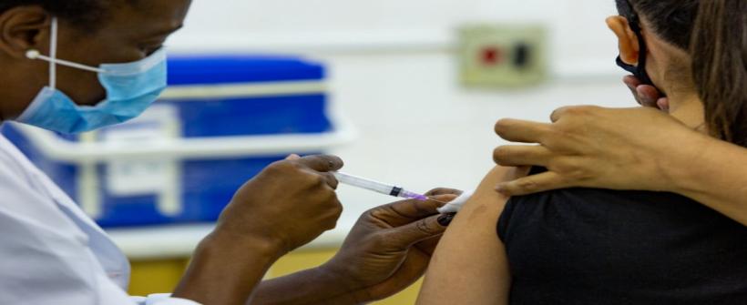 Secretaria de Estado de Saúde do RJ recomenda aplicação da vacina Influenza para toda população fluminense a partir de seis meses