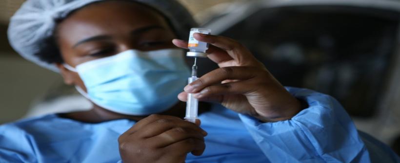  Secretaria de Saúde distribui 755.400 doses de vacinas contra a Covid-19