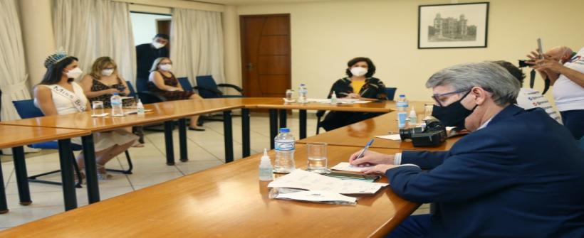 Secretaria de Saúde participa de assinatura de Termo de Cooperação no Combate à Hanseníase