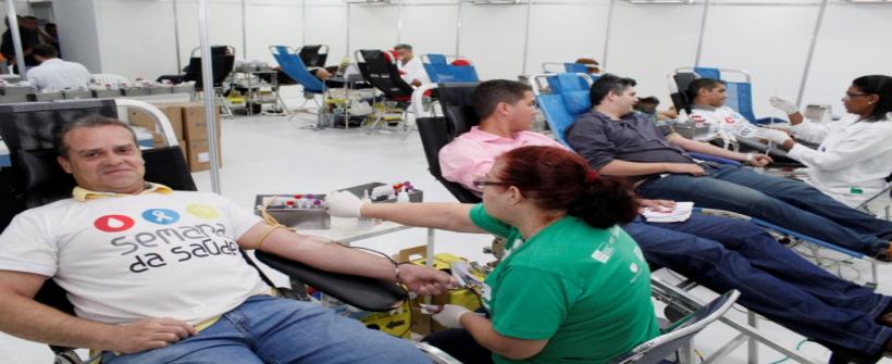 Semana da Saúde realiza mais de mil atendimentos na Cinelândia no primeiro dia de evento