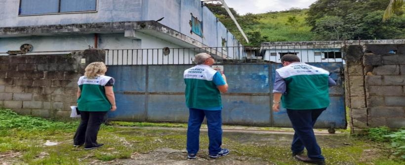 Vigilância Sanitária estadual realiza ação na empresa fabricante da pomada de cabelo que causou queimaduras e cegueira temporária