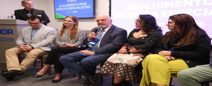 Médicos atuarão nos municípios fluminenses, reforçando a assistência especializada e a capacidade de atendimento da rede pública de saúde no Rio de Janeiro