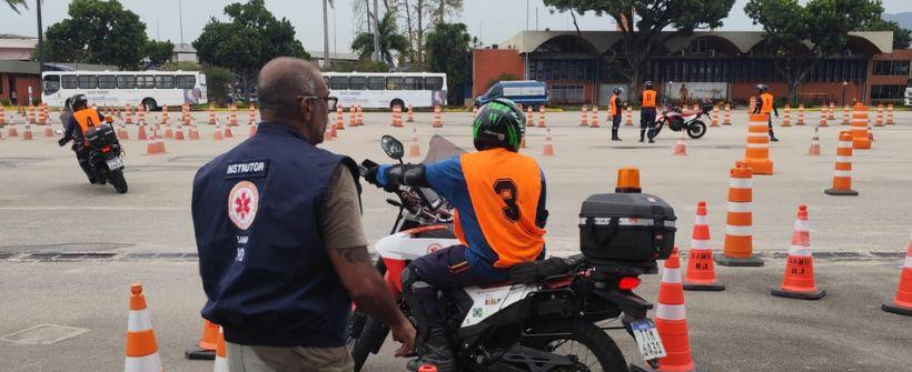 Atualmente, o serviço conta com 30 motolâncias que operam em duplas de profissionais de enfermagem