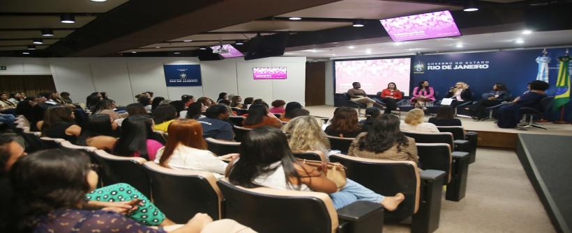 Em celebração ao Dia Internacional da Mulher, evento reuniu lideranças femininas e servidoras para compartilhar experiências, debater desafios e fortalecer a rede de apoio entre mulheres