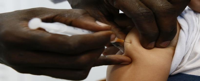 Combate à meningite: SES-RJ reforça importância das vacinas para prevenção da doença