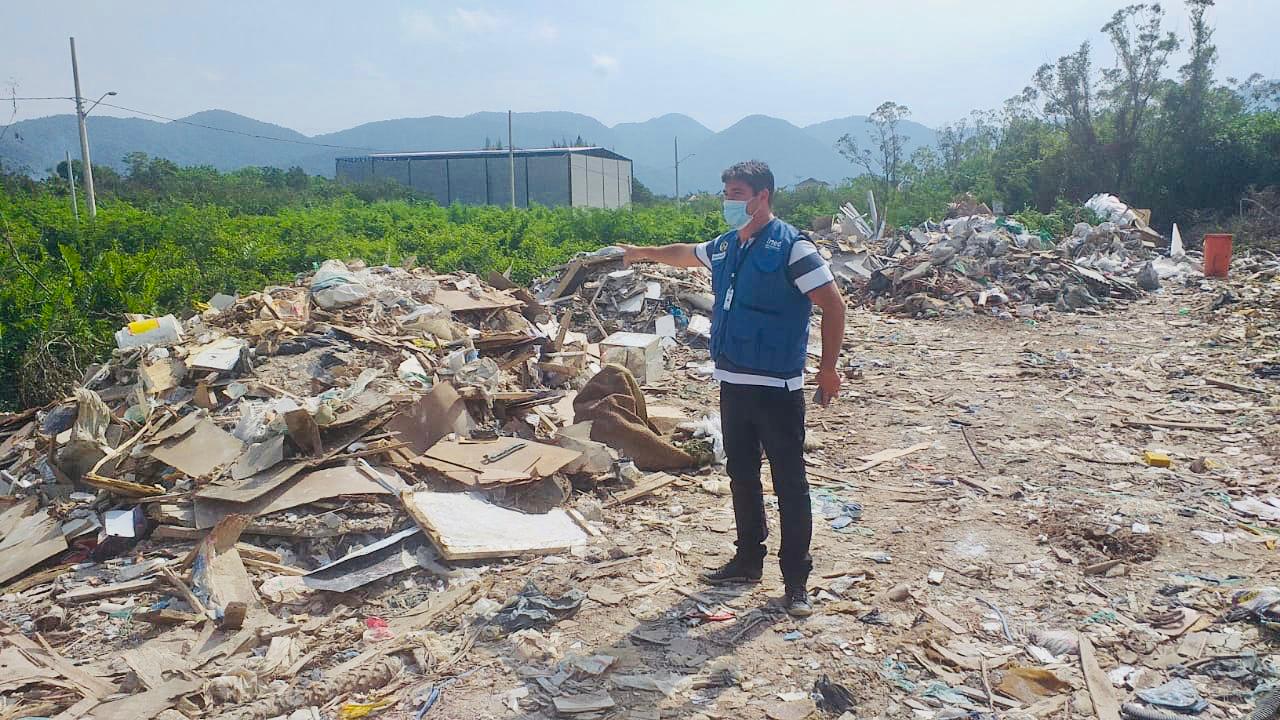 Operação conjunta das Secretarias de Meio Ambiente do Rio fecha lixão na Zona Oeste
