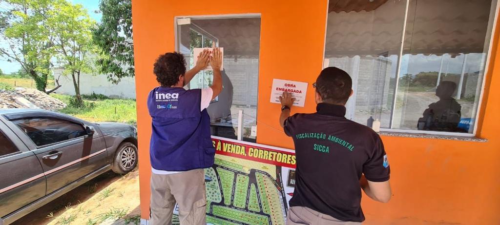 Seas e Inea realizam operação para combater loteamento irregular na zona oeste do Rio