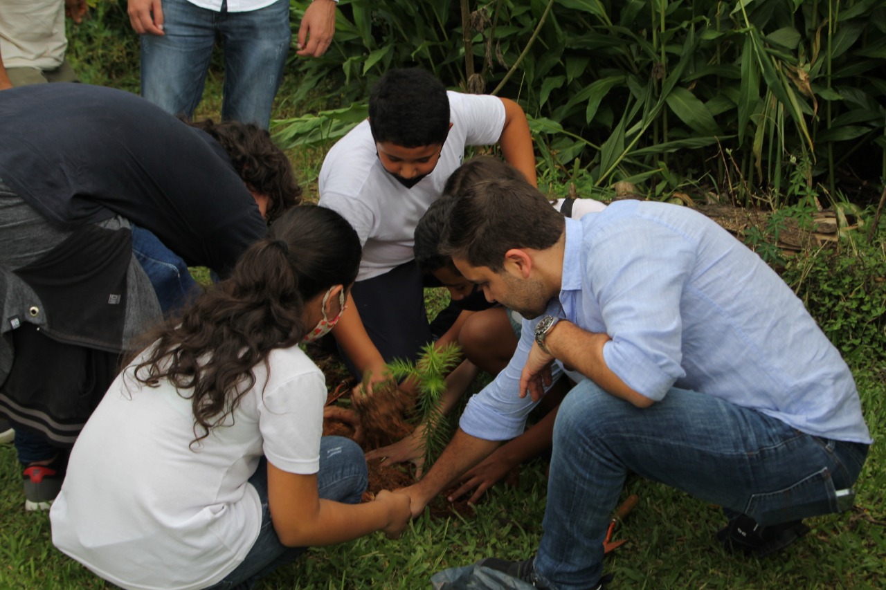  Instituto Estadual do Ambiente inaugura Centro de Estudos Ambientais e Beneficiamento de Sementes