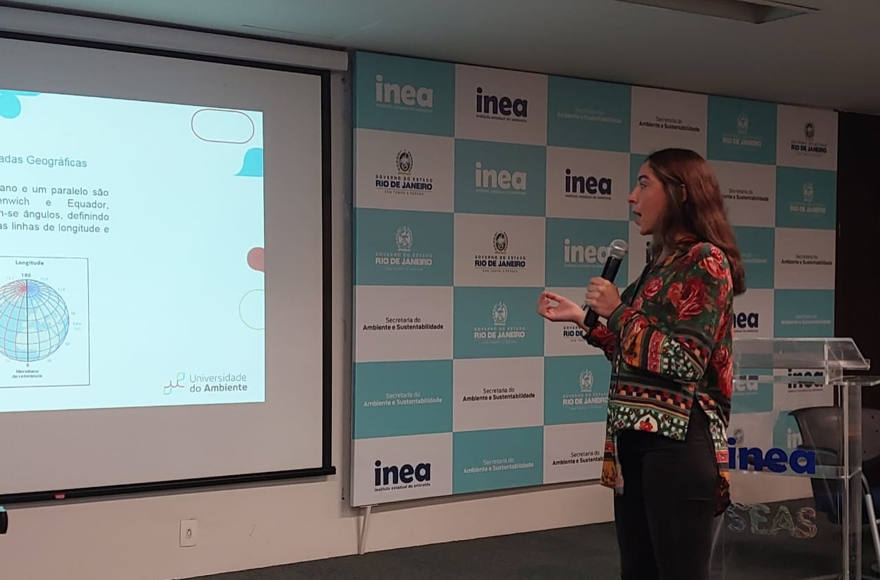 Secretaria de Estado do Ambiente e Sustentabilidade e Inea promovem capacitação sobre programa Olho no Verde