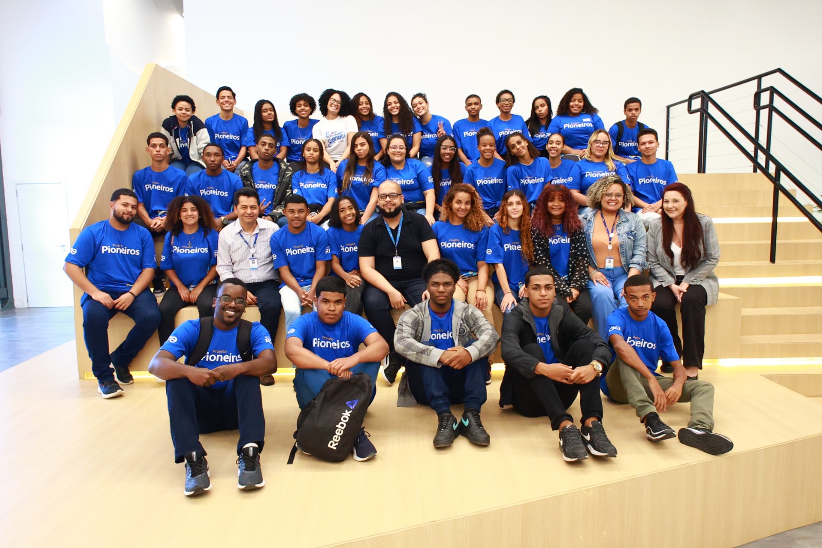Alunos do Ambiente Jovem integram capacitação profissional da Águas do Rio