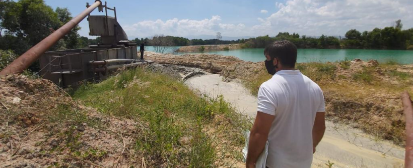 Secretaria de Estado do Ambiente e Sustentabilidade e Inea fiscalizam areal em Seropédica 