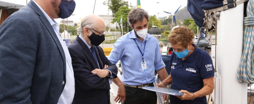  Família Schurmann visita UCs do Inea e se reúne com o presidente do Instituto