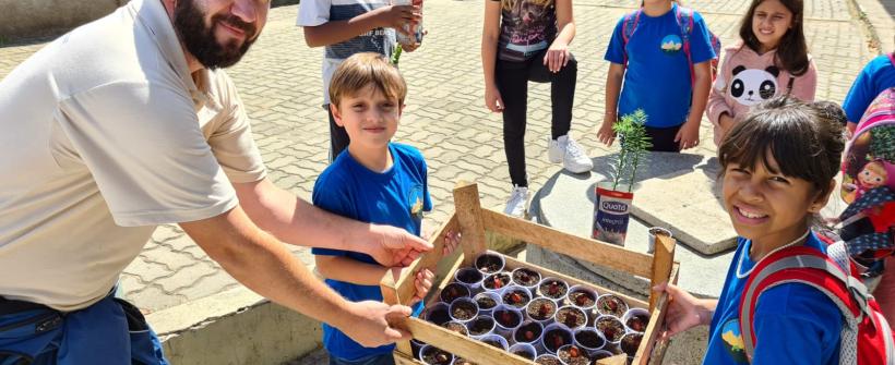  Inea leva “Plantando para o Futuro” à escola municipal de Nova Friburgo