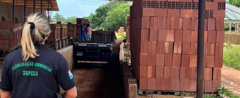 Secretaria de Estado do Ambiente e Sustentabilidade e Inea deflagram ação de fiscalização em olarias de Campos dos Goytacazes
