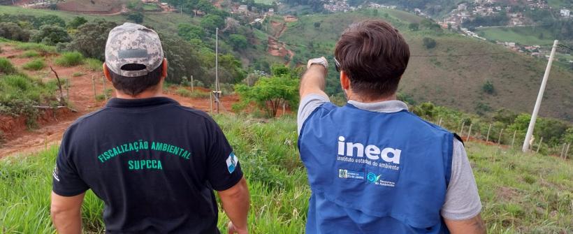 Secretaria de Estado do Ambiente e Sustentabilidade e Inea embargam obra irregular em Bom Jardim