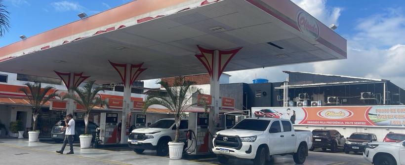 Secretaria de Estado do Ambiente e Sustentabilidade e Inea interditam posto de gasolina em Campo Grande