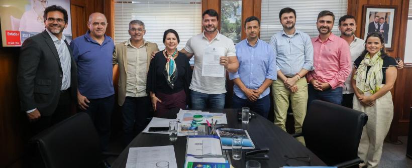 Secretaria de Estado do Ambiente anuncia convênio de R$ 3,5 mi para destinação adequada de resíduos no Noroeste Fluminense