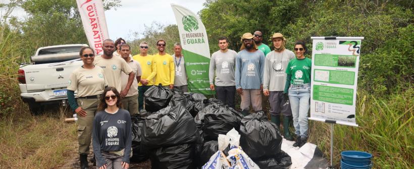 Inea promove mutirão de limpeza em mangue na capital fluminense