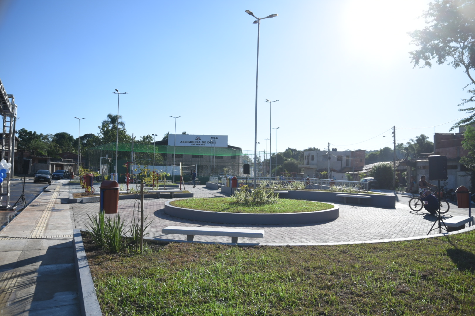 Praça Palmerina Alves da Silva foi entregue à população na última semana