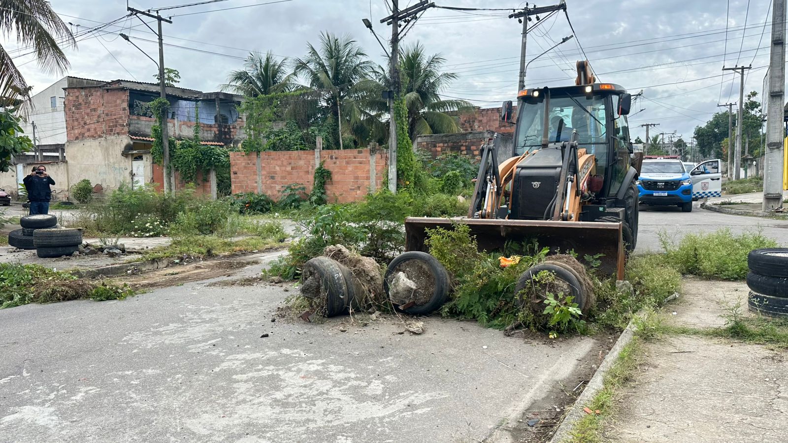 Operação Barricada Zero removeu 593 toneladas de barricadas em áreas de cinco municípios da Região Metropolitana