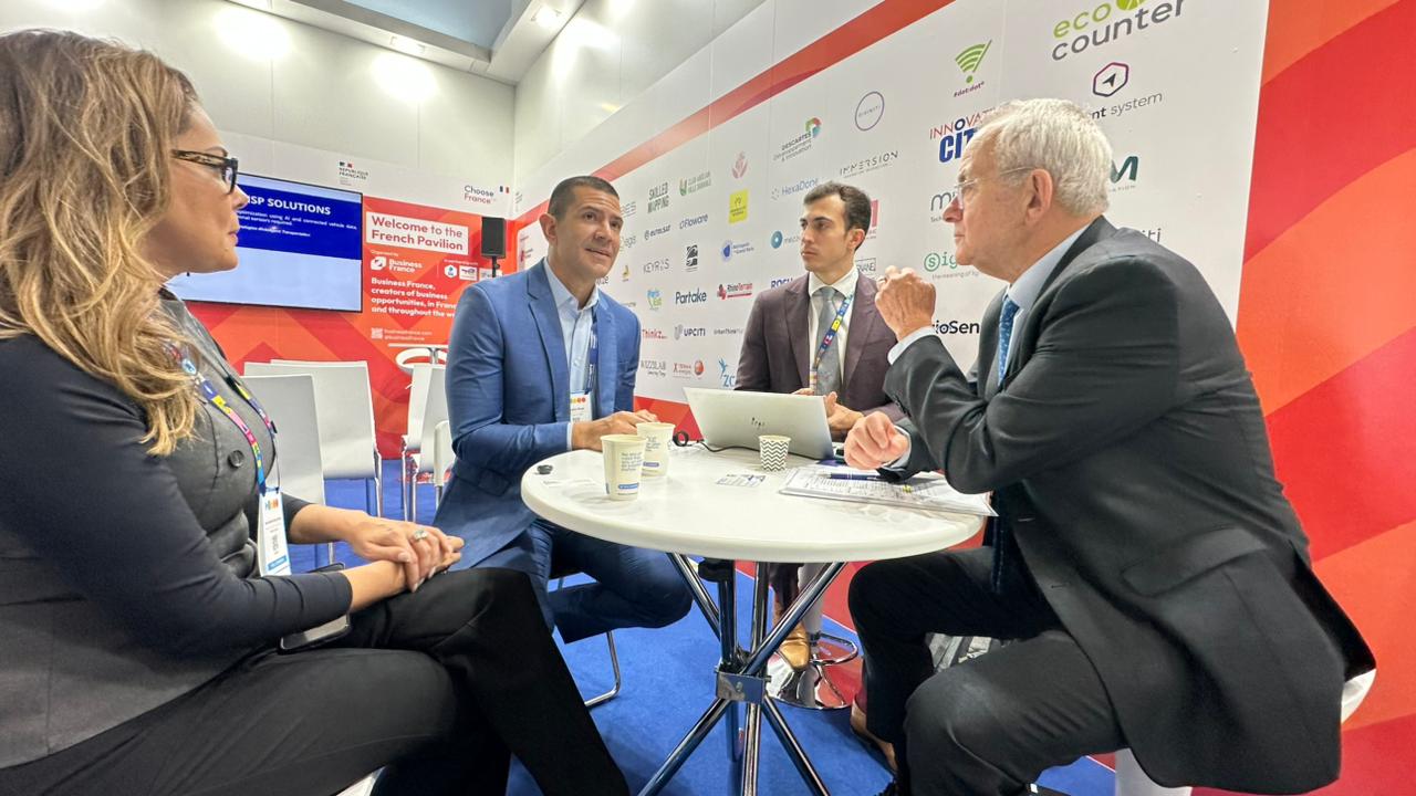 Secretário Douglas Ruas e a Subsecretária Executiva, Maria Gabriela Bessa, representaram a Secretaria das Cidades na Smart City Expo World Congress, em Barcelona