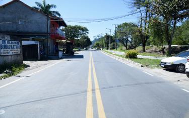 Obras de melhoria de infraestrutura, executadas pela Secretaria das Cidades, em Cachoeiras de Macacu, levaram mais mobilidade e lazer aos moradores