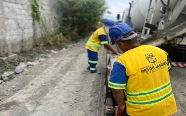 Obras do Governo do Estado no bairro Bom Retiro, em São Gonçalo, chegam a 50%