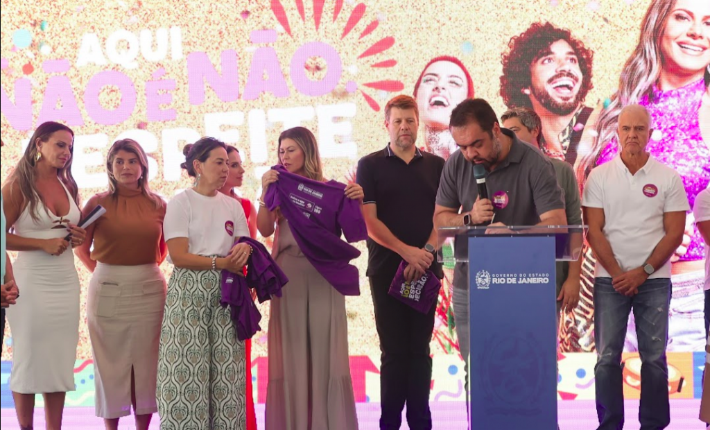 Cláudio Castro assina decreto e lança campanha contra assédio a mulheres no Carnaval