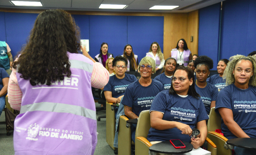 Empregos Azuis: curso gratuito vai capacitar mulheres na hotelaria e embarcações