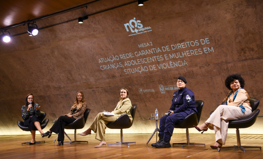 Importância da atuação em rede para garantir os direitos de meninas e mulheres é tema de mesa