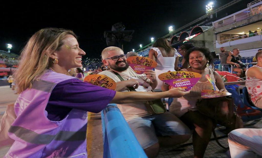 Iniciada capacitação obrigatória contra o assédio para trabalhadores de grandes eventos no RJ