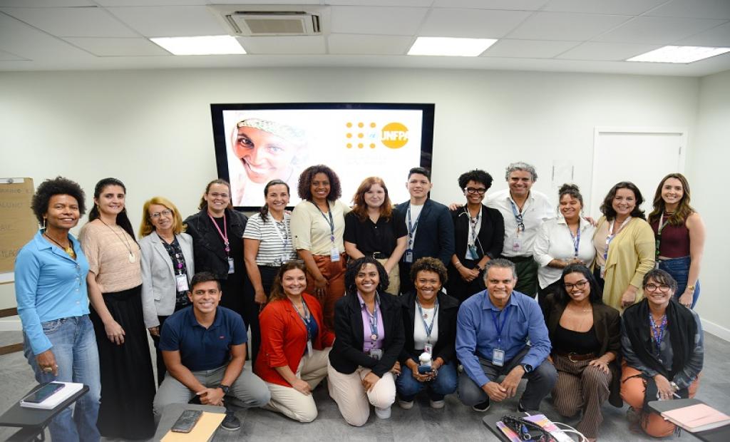 Parte da equipe SEM-RJ no primeiro encontro do ciclo formativo interno sobre o SerH