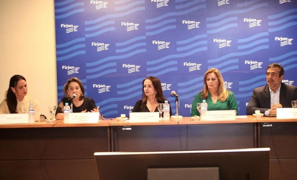 Secretarias da Mulher e Desenvolvimento Econômico apresentam Selo Empresa Amiga da Mulher para Conselho de Mulheres da Firjan