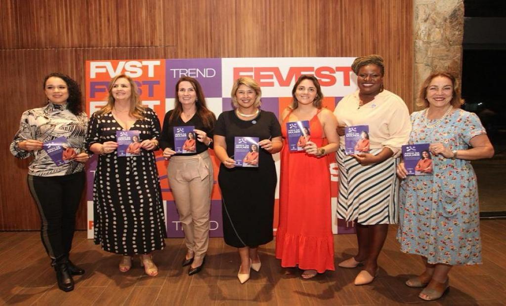 Empresas do polo de moda íntima de Nova Friburgo participam do lançamento regional do Selo Empresa Amiga da Mulher