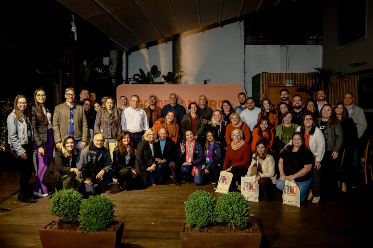 Encontro comercial O Rio é de Vocês