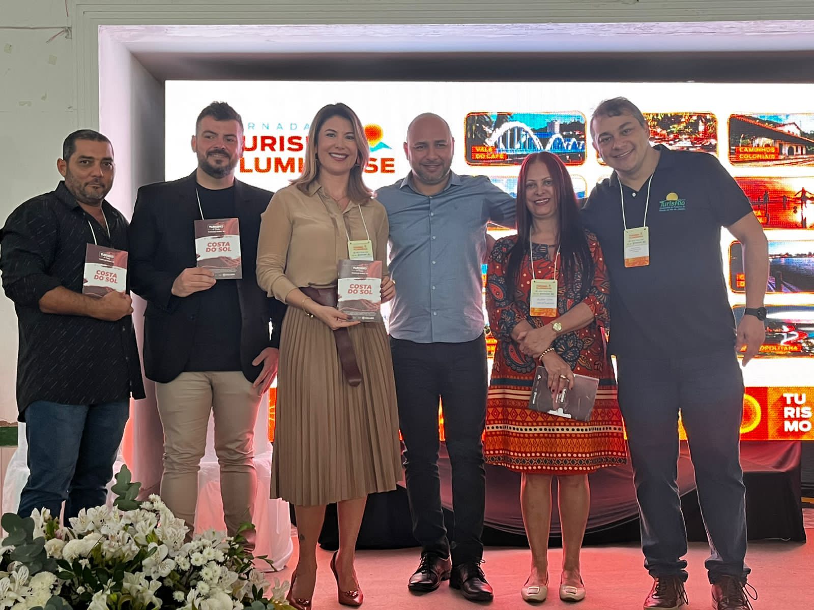 Lideranças estaduais e municipais na Jornada do Turismo Fluminense