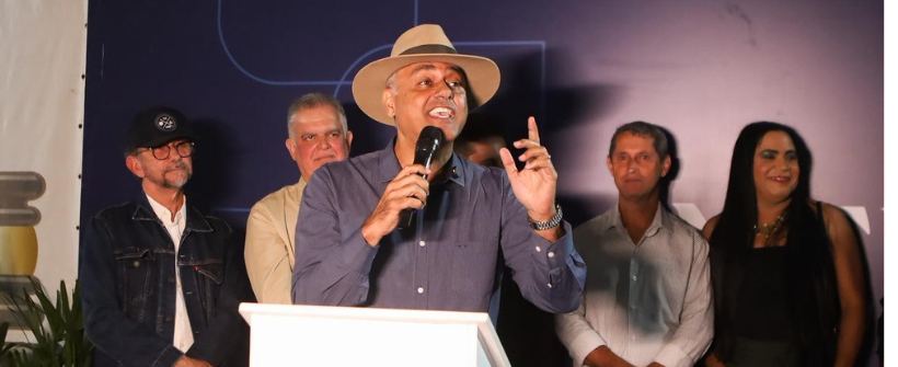 Secretário Jair Bittencourt discurda em Exposição Ranqueada das Raças Nelore e Girolando