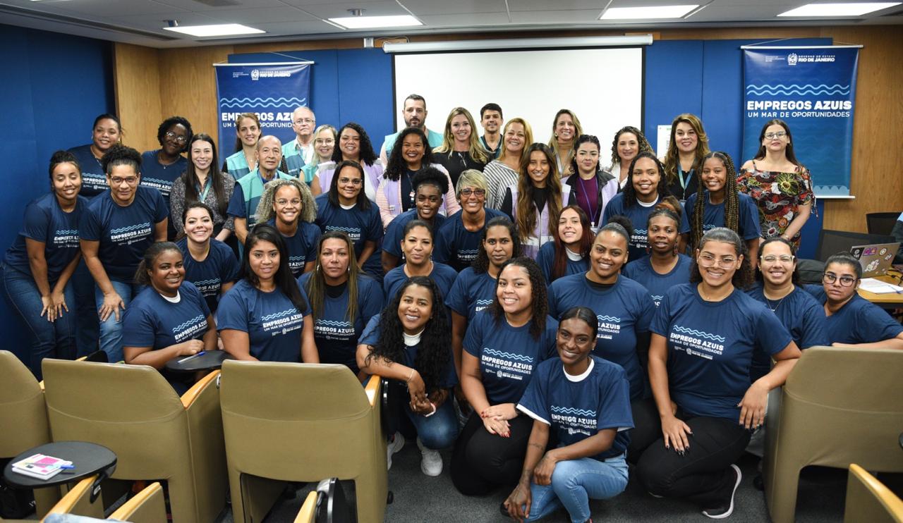 Empregos Azuis: Governo do Estado do Rio inicia curso gratuito para capacitar mulheres na hotelaria e embarcações