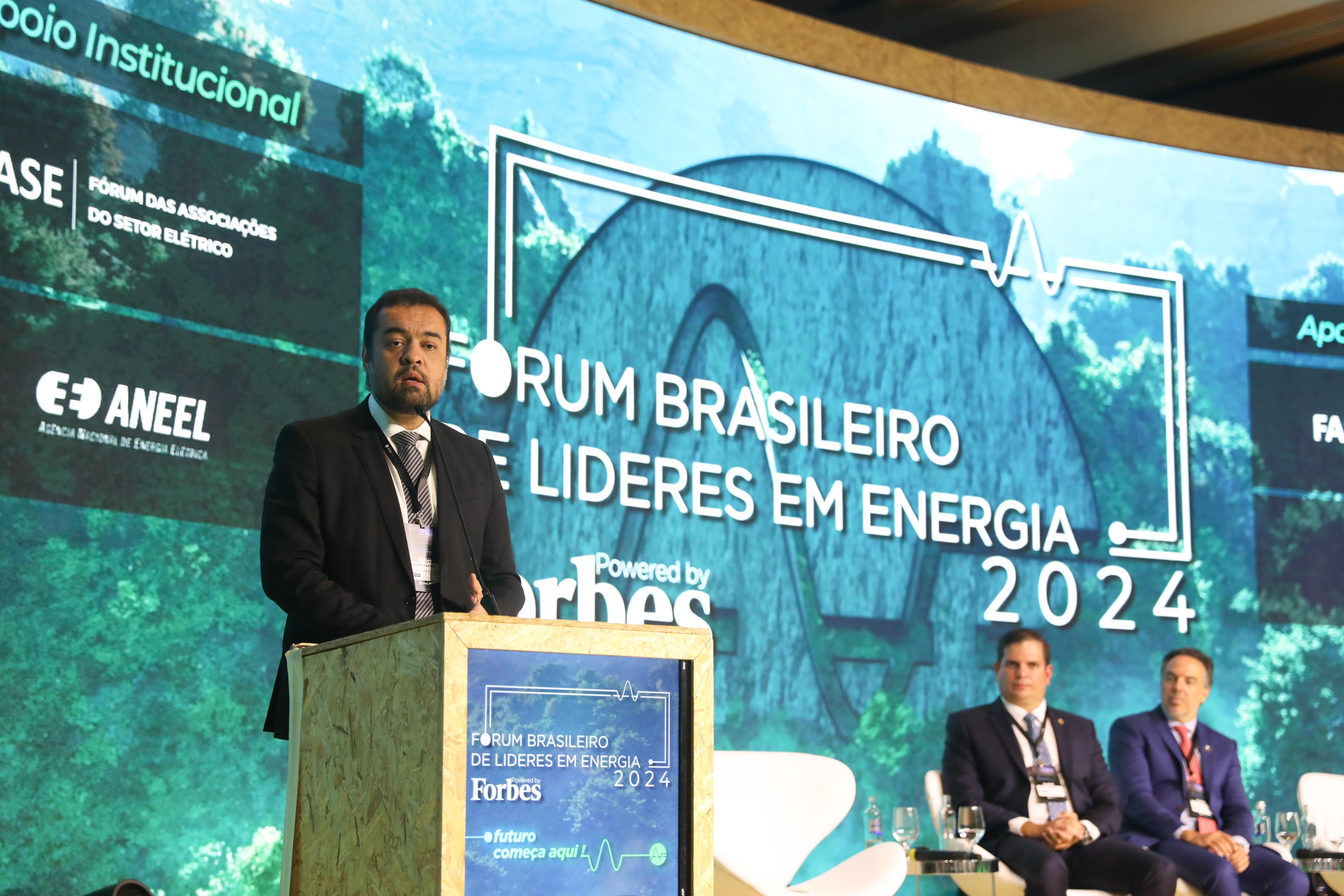 Cláudio Castro destaca criação da Política Estadual de Transição do Estado durante abertura do Fórum Brasileiro de Líderes em Energia