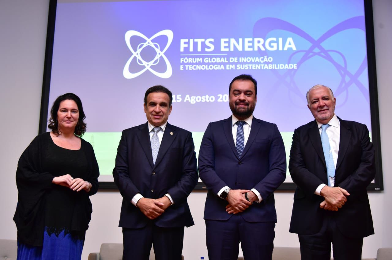 Governador Cláudio Castro destaca programas e políticas de transição energética durante Fórum Global de Inovação e Tecnologia em Sustentabilidade