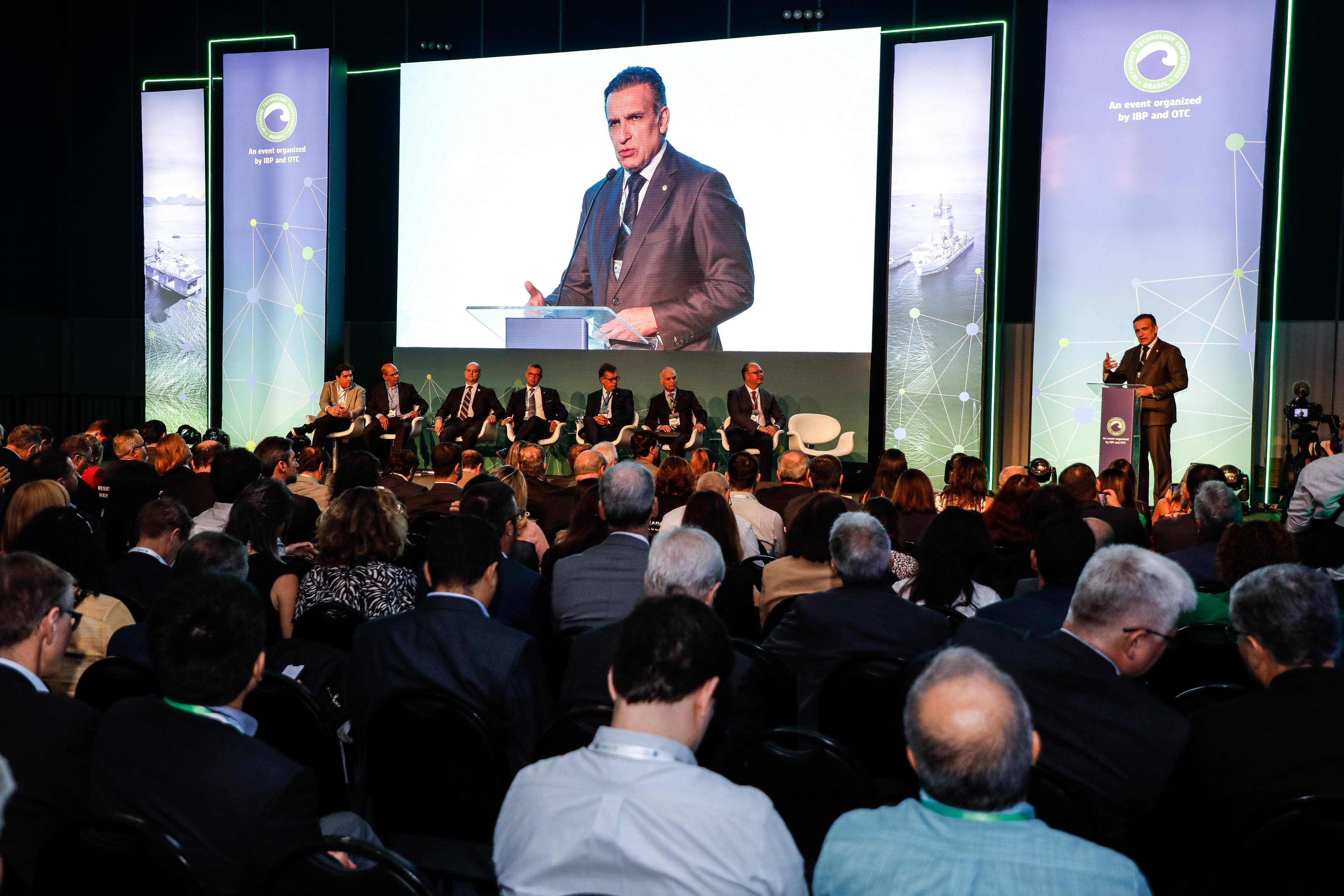 Governo do Estado do Rio participa da abertura da OTC Brasil