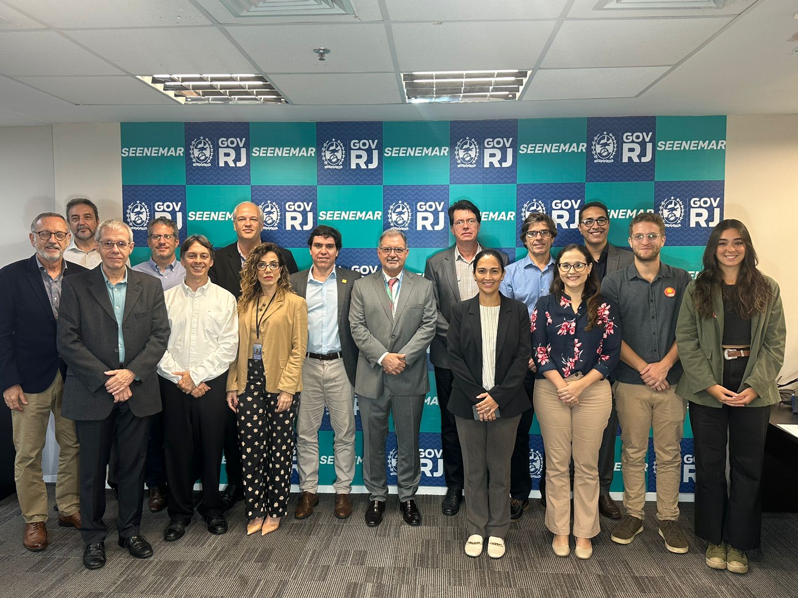 Secretário Cássio Coelho recebe representantes do Setor de Energia Solar